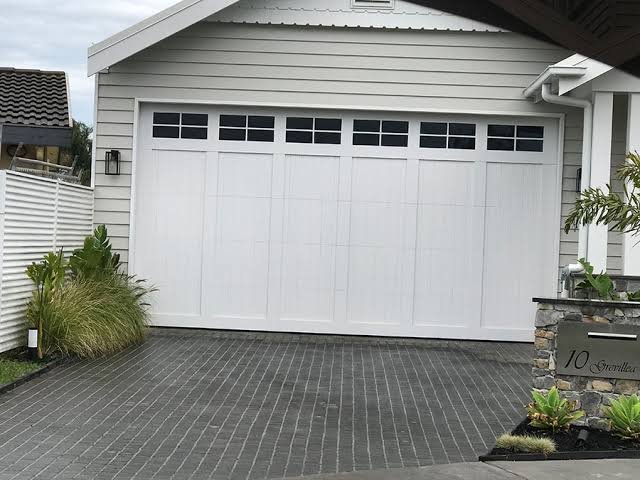 Eagle Garage Door Services - Garage Door Contractor in Dover, NH