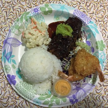 Joey's Kitchen - Braised beef shortribs and coconut shrimp - Asian Fusion Near Me - Lahaina, Hawaii