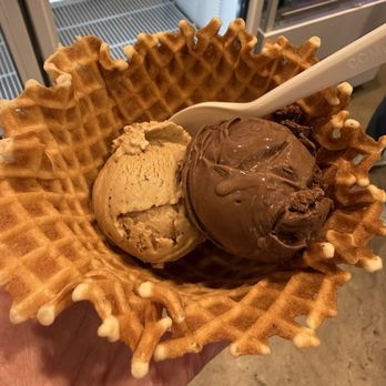 Jeni's Splendid Ice Creams - waffle bowl with scoop of darkest chocolate and another of house coffee - Ice Cream & Frozen Yogurt Near Me - Chicago, Illinois Jeni's Splendid Ice Creams - waffle bowl with scoop of darkest chocolate and another of house coffee - Ice Cream & Frozen Yogurt Near Me - Chicago, Illinois