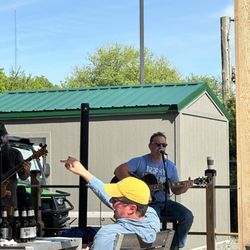 Sheets Creek Saloon