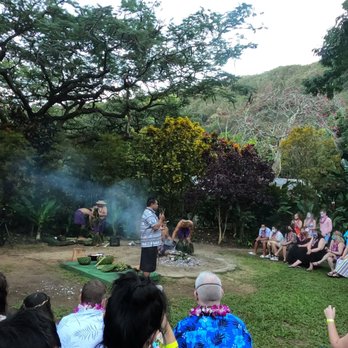 Toa Luau - Cooking demonstration / lesson - Cultural Center Near Me - Haleiwa, Hawaii Toa Luau - Cooking demonstration / lesson - Cultural Center Near Me - Haleiwa, Hawaii