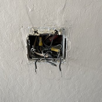Split Electric - Old two gang with a rusty old electrical box.. - Electricians Near Me