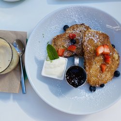 Urban Grind - French toast with coconut yogurt and berries