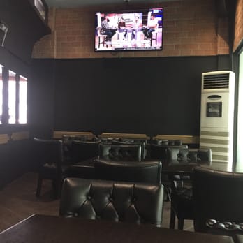 Whistlestop - Some flat screens for the sports. - Bars Near Me - Makati, NCR