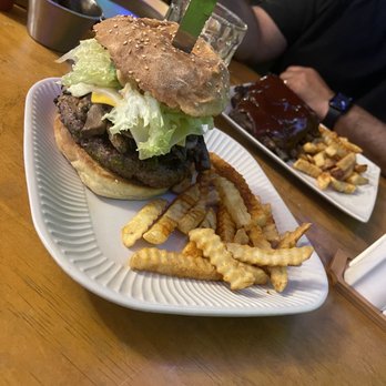El Mezquite Grill - Alexander Burger - Barbeque Near Me - La Paz, BCS