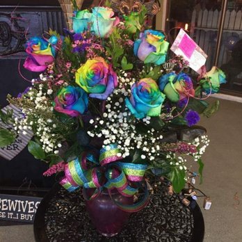 Country Corner Florist - Come in and order some of these beautiful valentines flowers - Florists Near Me - Taft, California Country Corner Florist - Come in and order some of these beautiful valentines flowers - Florists Near Me - Taft, California