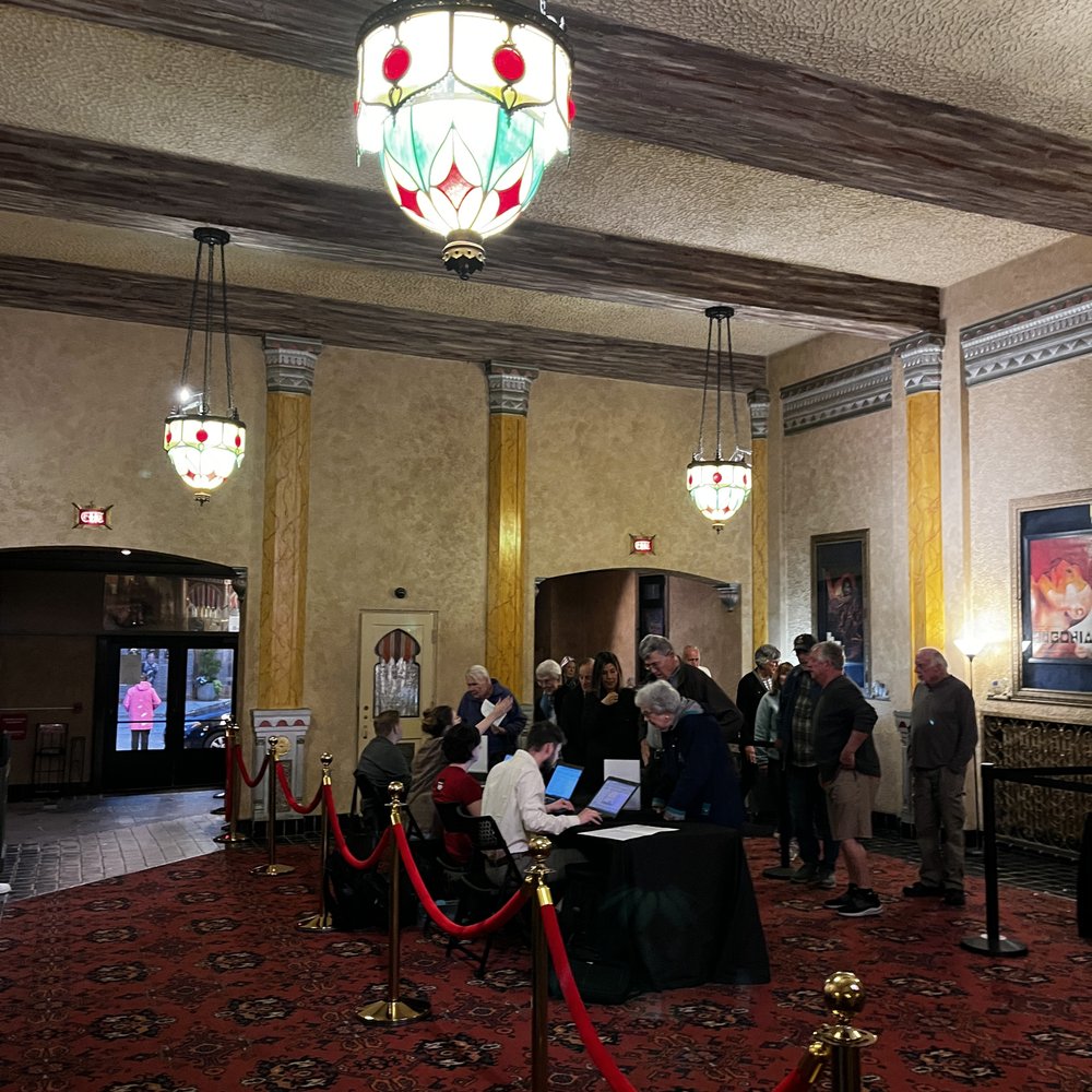 Oriental Theatre - Outer lobby for check in - Cinema Near Me - Milwaukee, Wisconsin Oriental Theatre - Outer lobby for check in - Cinema Near Me - Milwaukee, Wisconsin