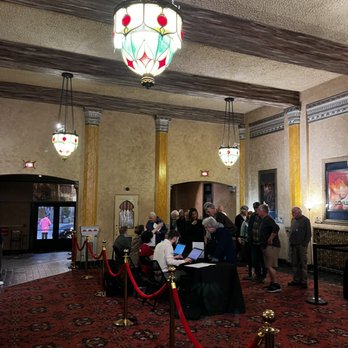 Oriental Theatre - Outer lobby for check in - Cinema Near Me - Milwaukee, Wisconsin Oriental Theatre - Outer lobby for check in - Cinema Near Me - Milwaukee, Wisconsin