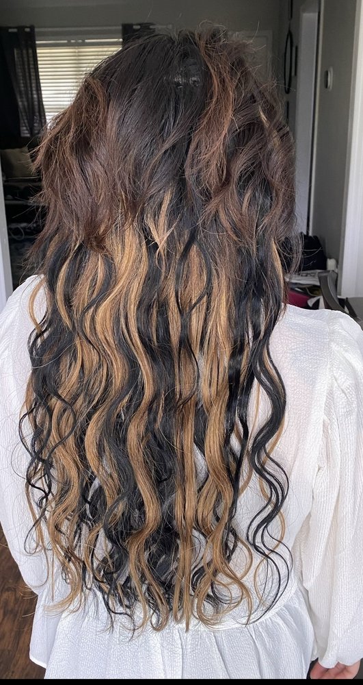 Euphoria Color & Hair Salon Image
