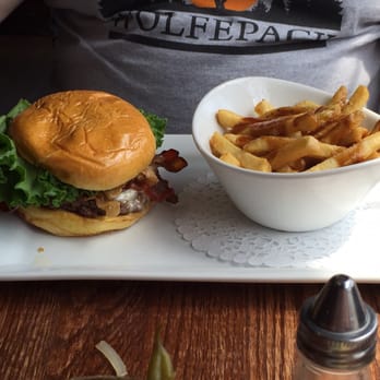 Owl Pub - Pubs Near Me - Osoyoos, British Columbia Owl Pub - Pubs Near Me - Osoyoos, British Columbia