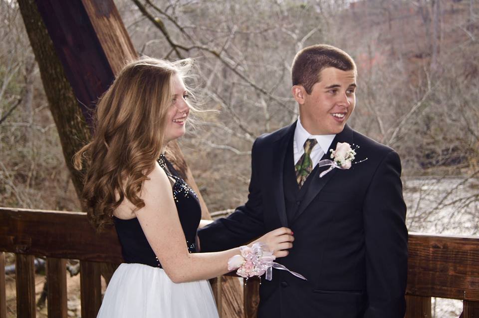 Sima Rizi's Salon Logo