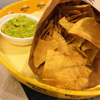 Rusty Taco - Chips and guacamole - Tex-Mex Near Me - Dallas, Texas Rusty Taco - Chips and guacamole - Tex-Mex Near Me - Dallas, Texas