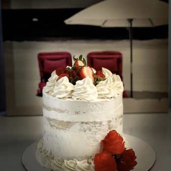 Chef Kikis Kitchen - Strawberry Banana Naked Cake with Whipped Cream - Personal Chefs Near Me Chef Kikis Kitchen - Strawberry Banana Naked Cake with Whipped Cream - Personal Chefs Near Me