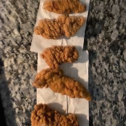 Bojangles - 5  tiny chicken Supremes for $13 combo!!!! Way to take peoples hard earned money for your profit!!! Welcome to 2023