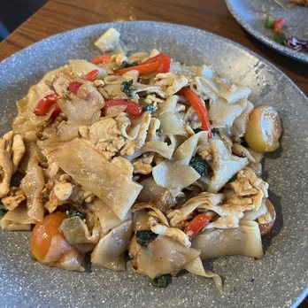 Must be Thai - Pad Kee Mao chicken - Thai Near Me - San Jose, California Must be Thai - Pad Kee Mao chicken - Thai Near Me - San Jose, California
