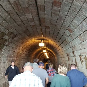 Eagle's Nest Historical Tours - Tunnel going in - Historical Tours Near Me - Berchtesgaden, BY