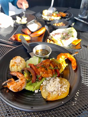 El Mono | Fresh Flavors of Peru by null