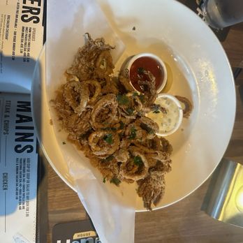 Yard House - Calamari - New American Near Me - Atlanta, Georgia Yard House - Calamari - New American Near Me - Atlanta, Georgia