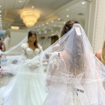 Castle Couture - Bridal Near Me - Manalapan Township, New Jersey