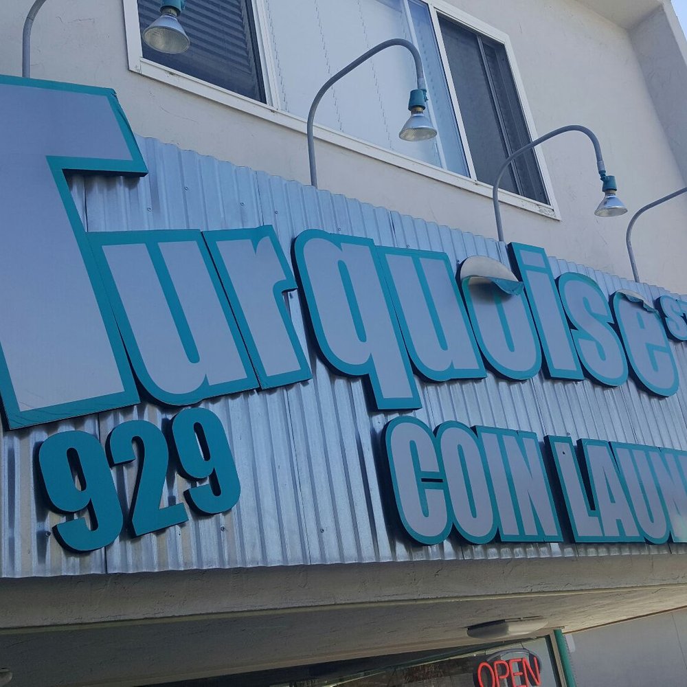 Turquoise Bubbles - Front sign of laundry mat. - Laundromat Near Me - San Diego, California Turquoise Bubbles - Front sign of laundry mat. - Laundromat Near Me - San Diego, California