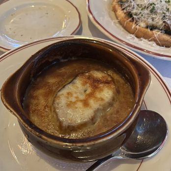 Le Diplomate - French onion soup - very nice. - Brasseries Near Me - Washington, DC, District of Columbia Le Diplomate - French onion soup - very nice. - Brasseries Near Me - Washington, DC, District of Columbia
