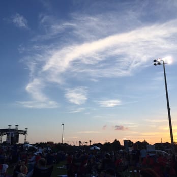 Centennial Park - Fourth of July - Parks Near Me - Friendswood, Texas Centennial Park - Fourth of July - Parks Near Me - Friendswood, Texas