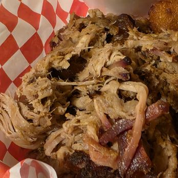 Due South BBQ - Southern Near Me - Roanoke, Virginia