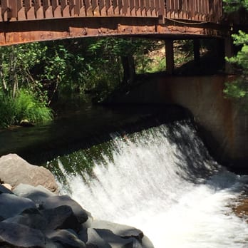 Paradise Stream - Waterfall under the bridge - Ski Resorts Near Me - Cresco, Pennsylvania Paradise Stream - Waterfall under the bridge - Ski Resorts Near Me - Cresco, Pennsylvania