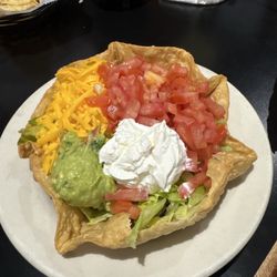 Los Jimadores Mexican Grill & Bar - Beef Fajita taco salad