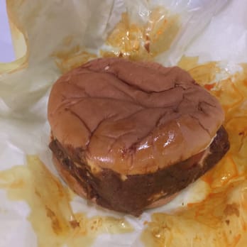 Original Tommy's - Chili Cheese Burger - Burgers Near Me - Monrovia, California