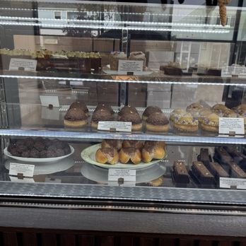 Orange & Blossom - Pastry display case - Patisserie/Cake Shop Near Me - Portland, Oregon Orange & Blossom - Pastry display case - Patisserie/Cake Shop Near Me - Portland, Oregon