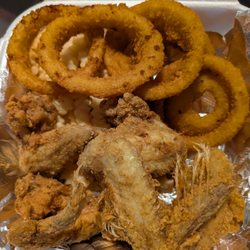 Willie’s Hot Fish