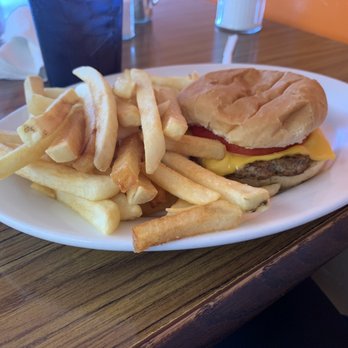 Son Rise Diner - Cheeseburger - Diners Near Me - Smithville, Tennessee Son Rise Diner - Cheeseburger - Diners Near Me - Smithville, Tennessee