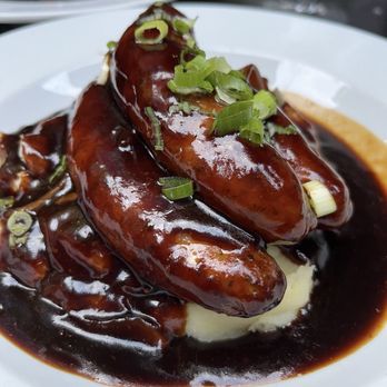 Darkey Kellys - Bangers and mash - Pubs Near Me - Dublin, D