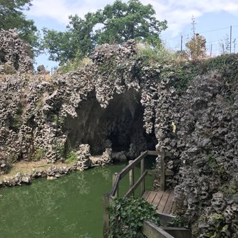 Painshill Park - The Crystal Grotto Entrance - Parks Near Me - Cobham, SRY