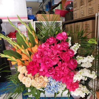 Panache Floral Design - Florists Near Me - Tarzana, California