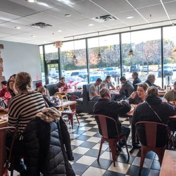 Saddleback BBQ - Get there early!! The place really fills up fast for lunch... but it is worth the wait :)