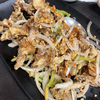 Chili Garden - Fried mushroom with pepper and salt - Szechuan Near Me - Milpitas, California Chili Garden - Fried mushroom with pepper and salt - Szechuan Near Me - Milpitas, California