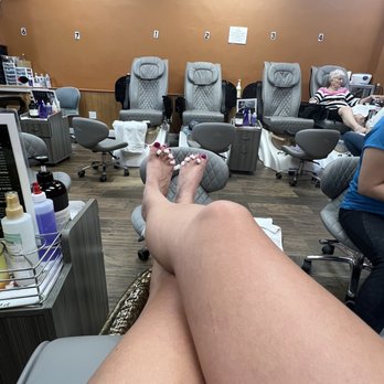 Waldo Nails - Nail Salons Near Me - Kansas City, Missouri Waldo Nails - Nail Salons Near Me - Kansas City, Missouri