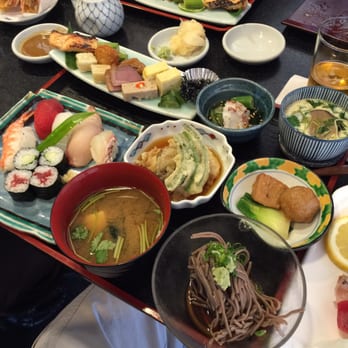 Yohei Sushi Restaurant - Look how full my plated "arrangement" was! - Sushi Bars Near Me - Honolulu, Hawaii