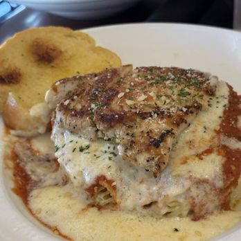 Cheddar's Scratch Kitchen - Spasagna - American Near Me - Lufkin, Texas Cheddar's Scratch Kitchen - Spasagna - American Near Me - Lufkin, Texas