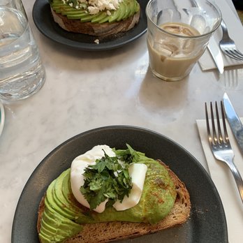 O Coffeeshop - Avocado Toast with Egg - Cafes Near Me - Paris, 75 O Coffeeshop - Avocado Toast with Egg - Cafes Near Me - Paris, 75