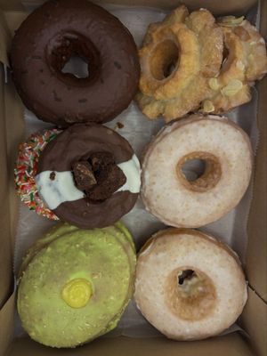 Doughnut Vault by null