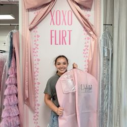 Flirt Prom And Pageant - Garment Bag with dress inside