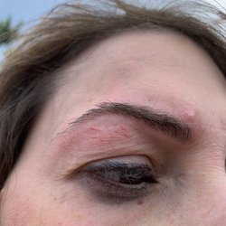 Brow Art 23 - Bleeding brow