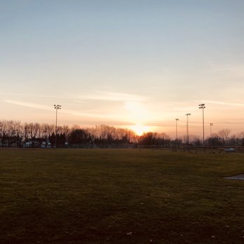 Stiglmeier Park - Sunset! - Parks Near Me - Cheektowaga, New York Stiglmeier Park - Sunset! - Parks Near Me - Cheektowaga, New York