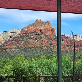 Hideaway House - Pizza Near Me - Sedona, Arizona Hideaway House - Pizza Near Me - Sedona, Arizona