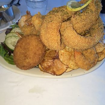 The Pelican House - Canal Seafood Platter - Cajun/Creole Near Me - Duncanville, Texas The Pelican House - Canal Seafood Platter - Cajun/Creole Near Me - Duncanville, Texas