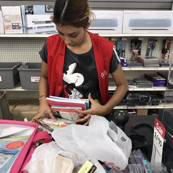 Michaels - Brianne scanning all the items so i can avail the discounted price! Much mahalo to this wonderful Lady!!! - Arts & Crafts Near Me - Long Beach, California