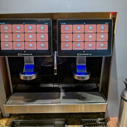 United Club - Coffee, cappuccino machine